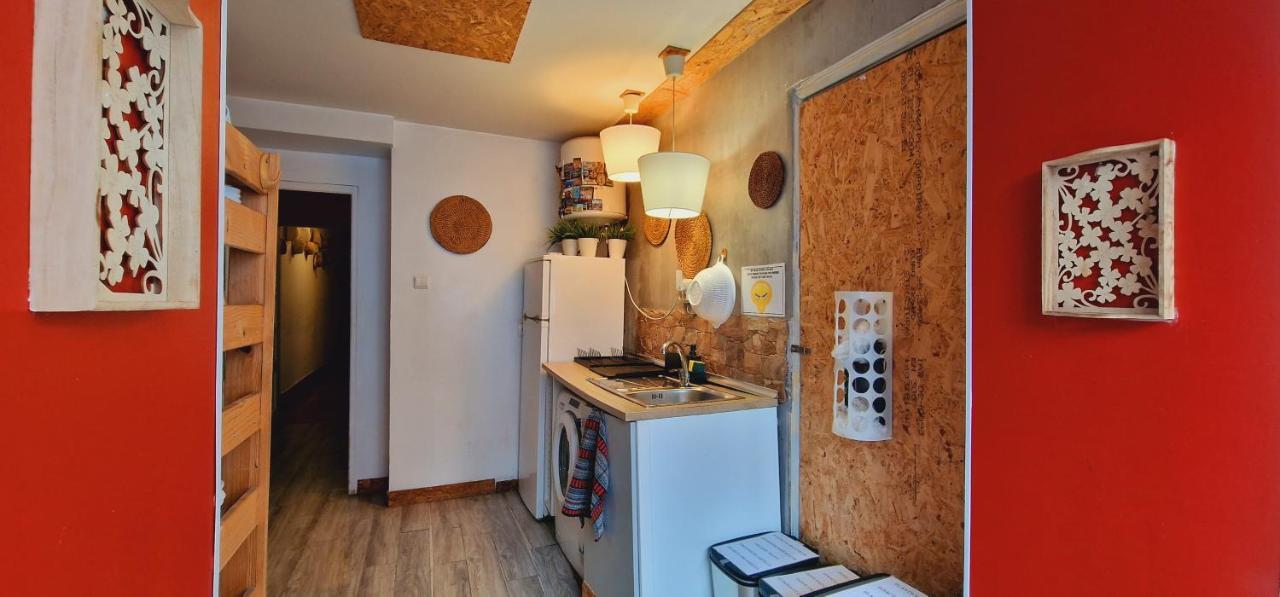 Mini Hostel In Lissabon Buitenkant foto